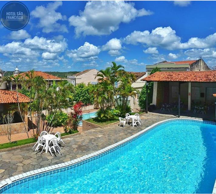 פנדו Hotel Sao Francisco מראה חיצוני תמונה